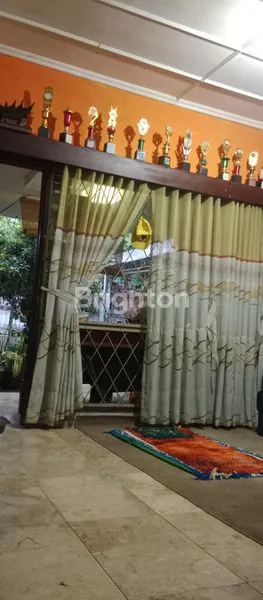 image RUMAH ARTIS LANTAI MARMER HITUNG TANAH DI PRIME SAYAP BUAH BATU  TURANGGA (7)