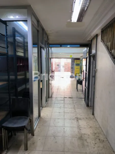 image RUKO 4 LANTAI DI PINGGIR JALAN MANGGA DUA (5)