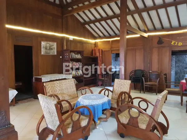 image RUMAH JOGLO ANTIK FULL JATI DENGAN VIEW SANGAT INDAH DI SENTUL BOGOR (3)