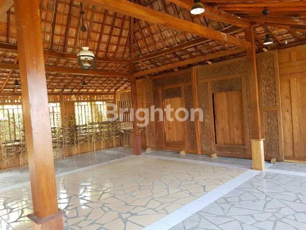 image RUMAH JOGLO ANTIK FULL JATI DENGAN VIEW SANGAT INDAH DI SENTUL BOGOR (4)