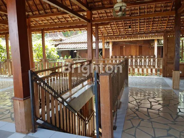 image RUMAH JOGLO ANTIK FULL JATI DENGAN VIEW SANGAT INDAH DI SENTUL BOGOR (5)