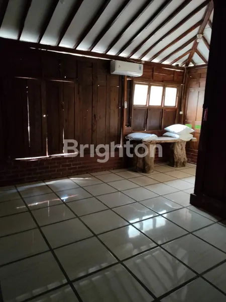 image DISEWAKAN RUMAH JOGLO LOKASI KEDUNGU (4)