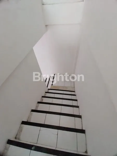 image RUKO PINGGIR RADIO DALAM (5)