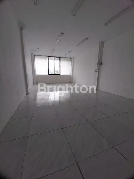 image RUKO PINGGIR RADIO DALAM (2)