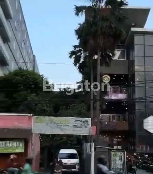 image TANAH BERLOKASI STRATEGIS LOKASI DISEKELILING TENANT-TENANT TERNAMA (2)