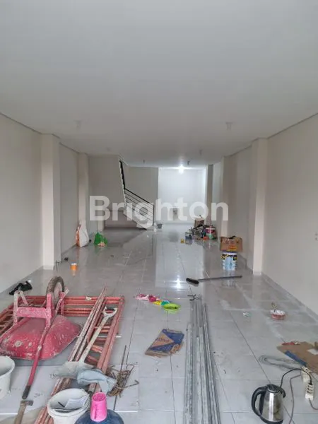 image RUKO BARU 3 LANTAI LOKASI MERUYA UTARA DISEWAKAN  (5)