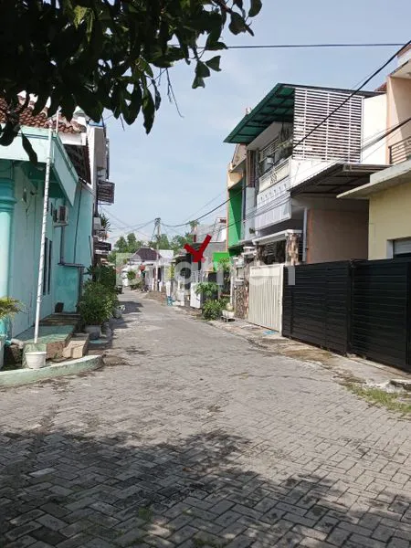 image DIJUAL RUMAH COCOK UNTUK HUNIAN (2)
