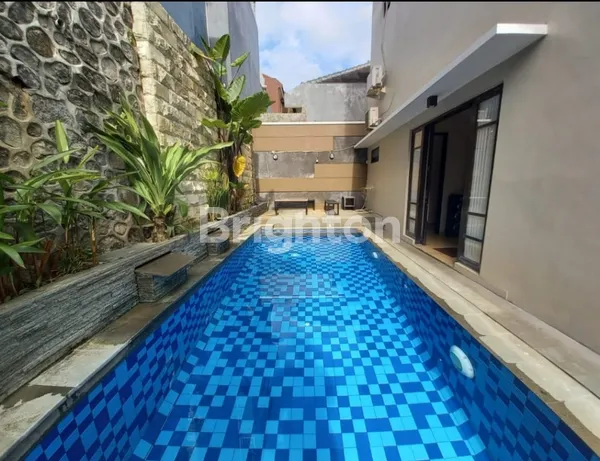 image VILLA KUSUMA PINUS BATU FULL FURNISHED, ADA KOLAM RENANG, STRATEGIS DEKAT TEMPAT WISATA (3)