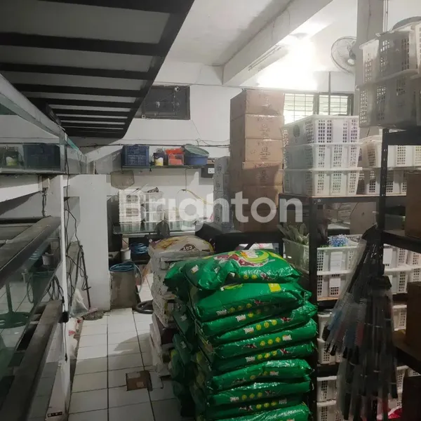 image RUMAH TULUNGAGUNG, SURABAYA (2)