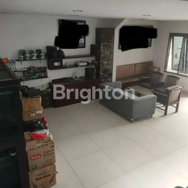 image RUMAH TULUNGAGUNG, SURABAYA (1)