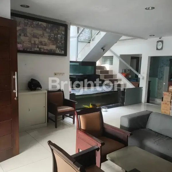 image RUMAH TULUNGAGUNG, SURABAYA (6)