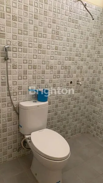 image RUMAH MURAH SIAP HUNI DI KEMANG PRATAMA 1 - BEKASI SELATAN (NEGO) (7)