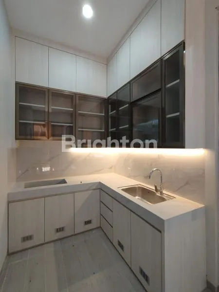 image RUMAH CANTIK SIAP HUNI 2LT BEVERLY PARK (6)