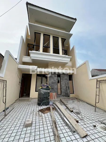 image RUMAH GUNUNG ANYAR EMAS, SURABAYA (3)