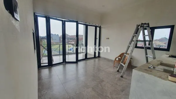 image TANAH 601 M² + RUMAH MODERN BARU 3 LANTAI PONDOK KELAPA JAKARTA TIMUR (7)