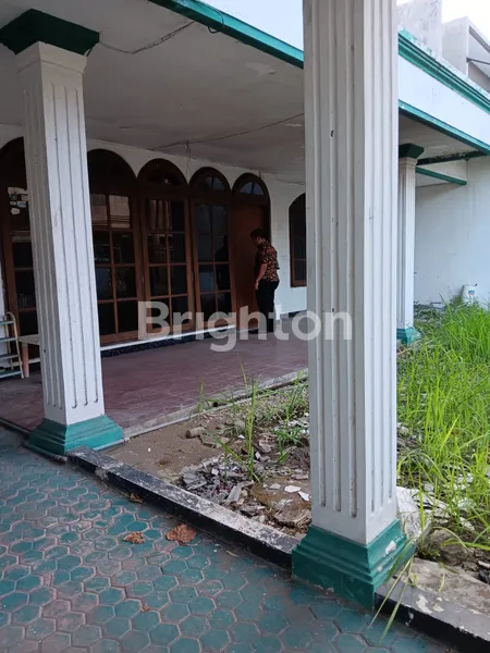 image RUMAH KETINTANG SELATAN DEKAT KAMPUS UNESA KETINTANG, UNIVERSITAS TELKOM, DEKAT ROYAL PLAZA (1)