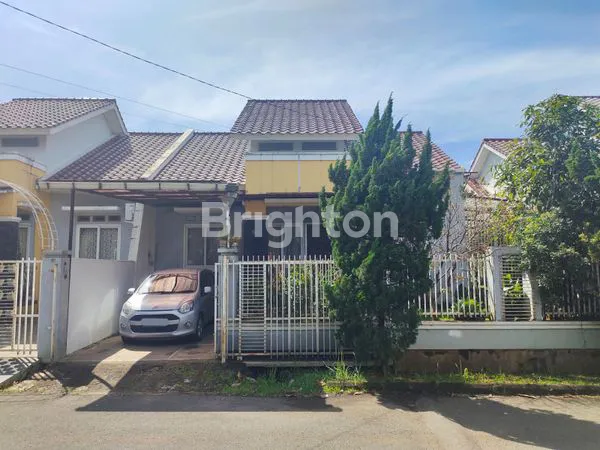 image RUMAH SIAP HUNI DALAM PERUMAHAN LOKASI STRATEGIS DEKAT TOL (2)