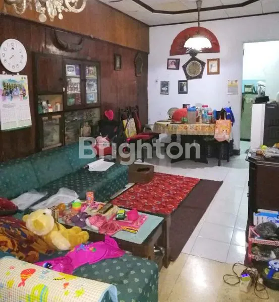 image DIJUAL CEPAT RUMAH JL KARTINI DALAM , JAKPUS (2)