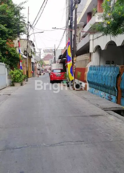 image DIJUAL CEPAT RUMAH JL KARTINI DALAM , JAKPUS (5)