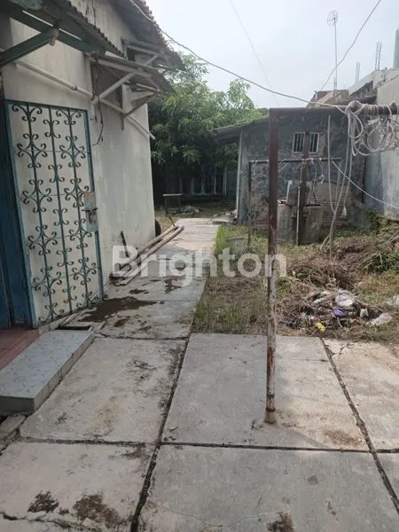 image RUKO DENGAN GARASI DAN RUANGAN LUAS DI TEGAL (5)