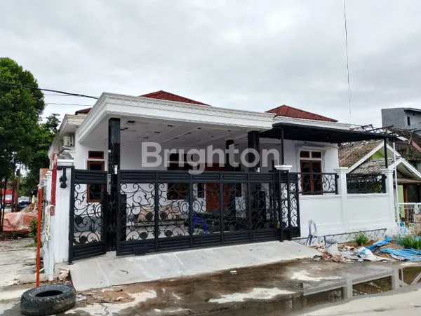 image RUMAH BARU SIAP HUNI DIPERUMAHAN JALAN UNTUNG SUROPATI  (1)