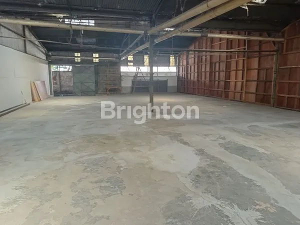 GUDANG BERSIH DI MAINDROAD RANCAEKEK