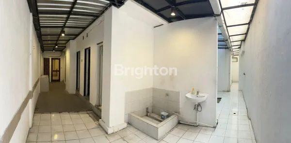 image DIJUAL GEDUNG 3 LANTAI DI JALAN RAYA KUTA - LOKASI STRATEGIS DI JANTUNG PARIWISATA (4)