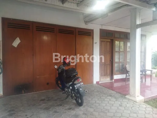 image RUMAH MEGAH DITENGAH KOTA MALANG, DAERAH DODIKJUR RAMPAL (4)