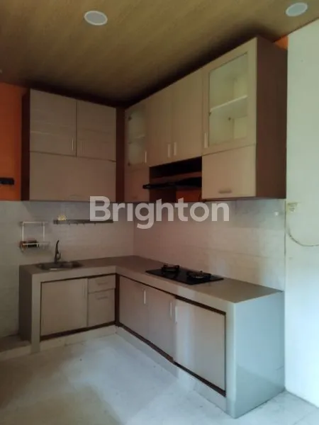 image RUMAH GREENLAND KOTA KEDIRI FURNISH (8)