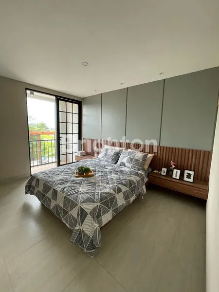 image RUMAH MEWAH 2LT.+MEZANIN DI SIDOARJO UNDER 1M (5)