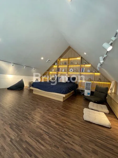 image RUMAH MEWAH 2LT.+MEZANIN DI SIDOARJO UNDER 1M (8)