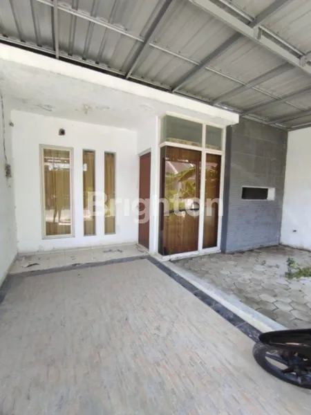 image RUMAH DI DIAMOND REGENCY KEPUTIH DEKAT KAMPUS ITS, HANGTUAH, KEPUTIH, ARAYA, KERTAJAYA (2)
