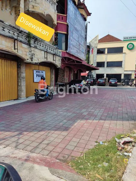 image INVESTASI EMAS DI LOKASI STRATEGIS! 3 RUKO GANDENG, 3 LANTAI DI JANTUNG KOTA  (2)