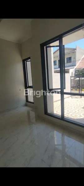 image 2 LANTAI BARU GRESS NEW SCANDINAVIAN DEKAT UNIVERSITAS ITS UNAIR AIRLANGGA MULYOSARI PAKUWON CITY DHARMAHUSADA (5)