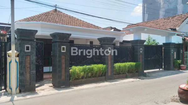 image RUMAH CANTIK DI MOJOROTO (4)