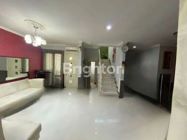 image RUMAH PONDOK CANDRA MELON DEKAT CLUB HOUSE DAN PINTU TOL SELANGKAH KE MERR SURABAYA (5)