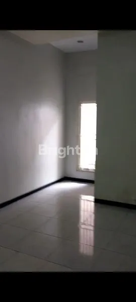 image RUMAH DI PURI SAFIRA CLUSTER DE AMILIA, SIAP HUNI, ROW JALAN 2,5 MOBIL (3)