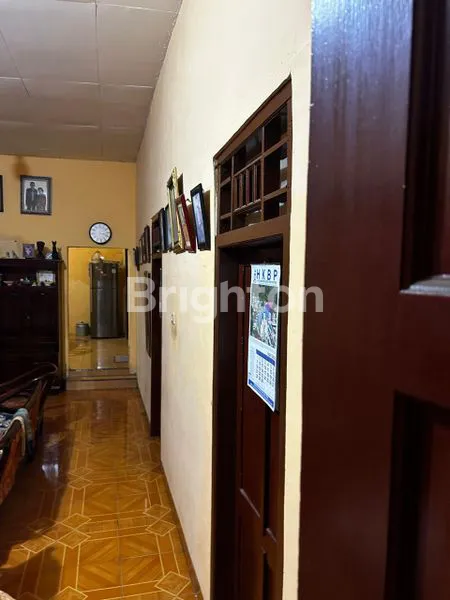 image RUMAH MEWAH SEMI FURNISHED 4KT DEKAT TOL BANDARA CENGKARENG (5)