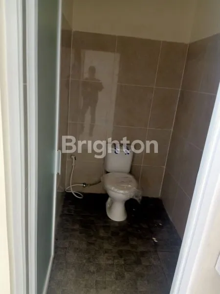 image TOKO 1 LANTAI LABUANSAIT DIMENSI 5X12 (8)