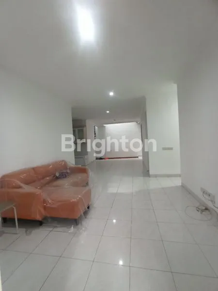 image RUMAH SUDAH RENOVASI SIAP HUNI DI FORESTA BSD (8)