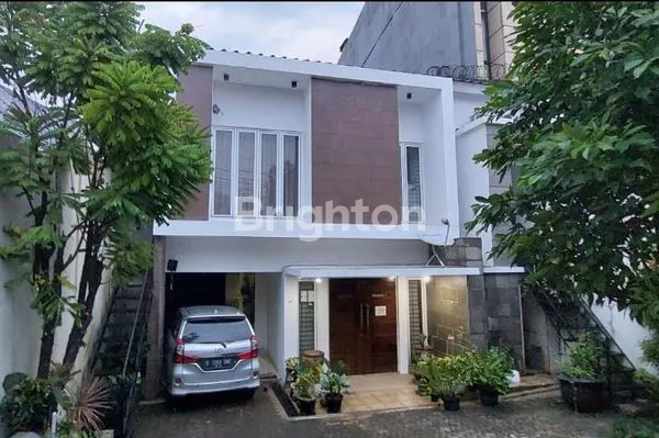 image WIJAYA JAKSEL  COZY PLACE TO STAY & OFFICE (2)