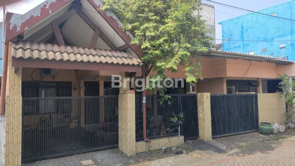 image RUMAH DARMO PERMAI UTARA, SURABAYA (1)