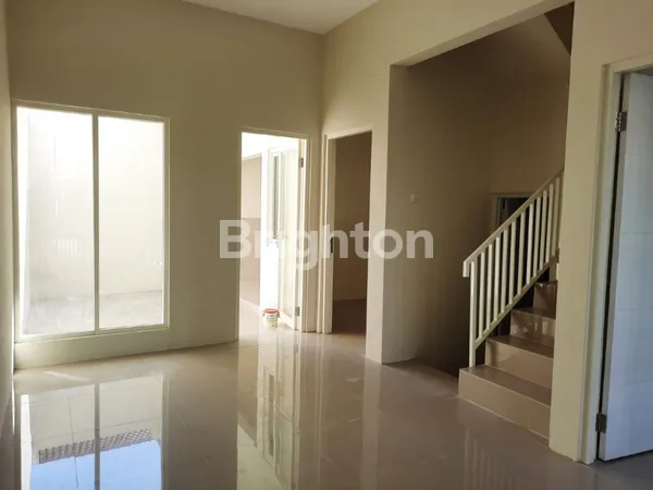 image RUMAH CITRA SENTOSA WIYUNG BARU GRESS, SURABAYA (2)