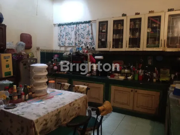 image RUMAH KUTISARI SELATAN, SURABAYA (3)