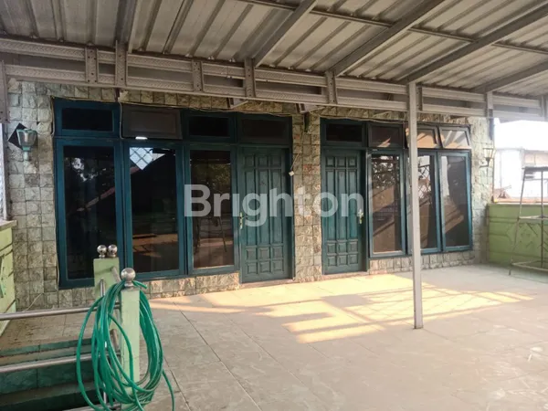 image RUMAH KUTISARI SELATAN, SURABAYA (4)