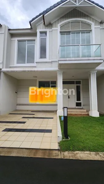 image RUMAH 2 LANTAI CLUSTER REGALIA LAVON 1 SUVARNA SUTERA (1)