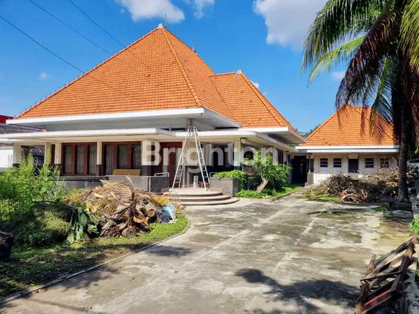 image RUMAH USAHA HITUNG TANAH JL. RAYA DIPONEGORO LOKASI SANGAT STRATEGIS DEKAT RAYA DARMO, DR. SOETOMO (1)