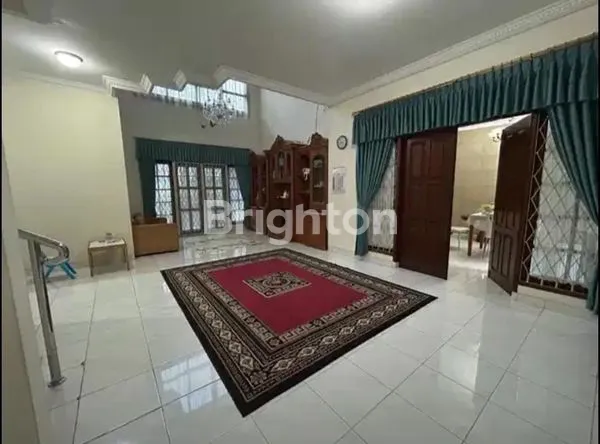 image DI JUAL RUMAH MEWAH DI TENGAH KOTA VILA INDAH PAJAJARAN - BOGOR (3)