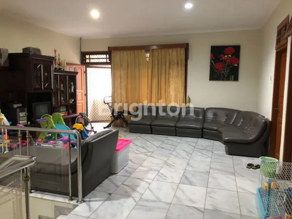 image RUMAH SIAP HUNI DI MENTENG JAKARTA PUSAT (3)