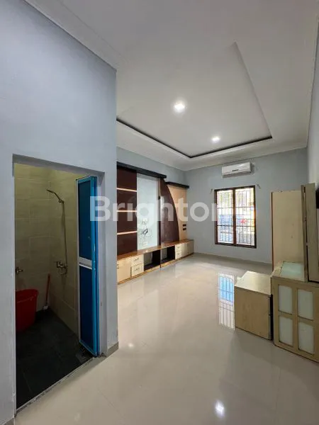 image RUMAH SEWA HOOK 2 LANTAI LOKASI STRATEGIS DI TAMAN KOTA BALOI (5)